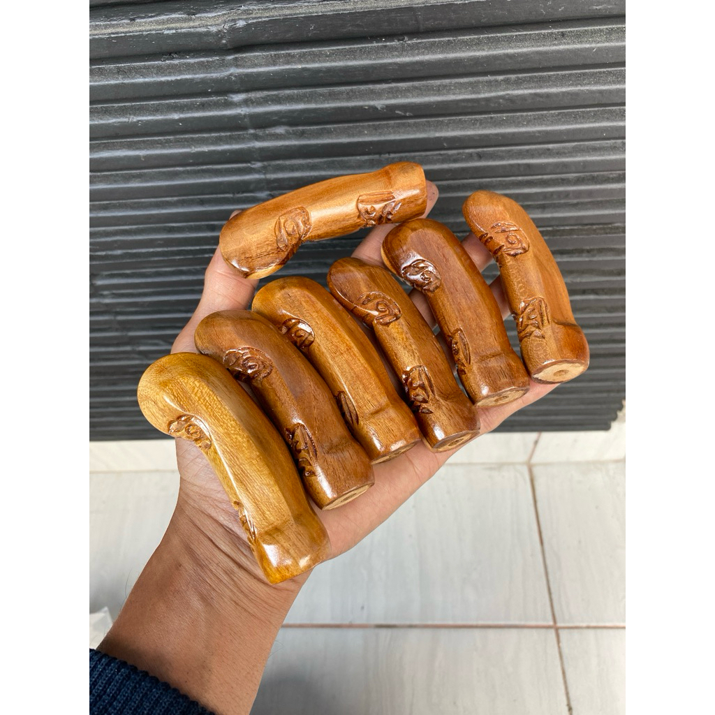 deder jogja kayu mahoni