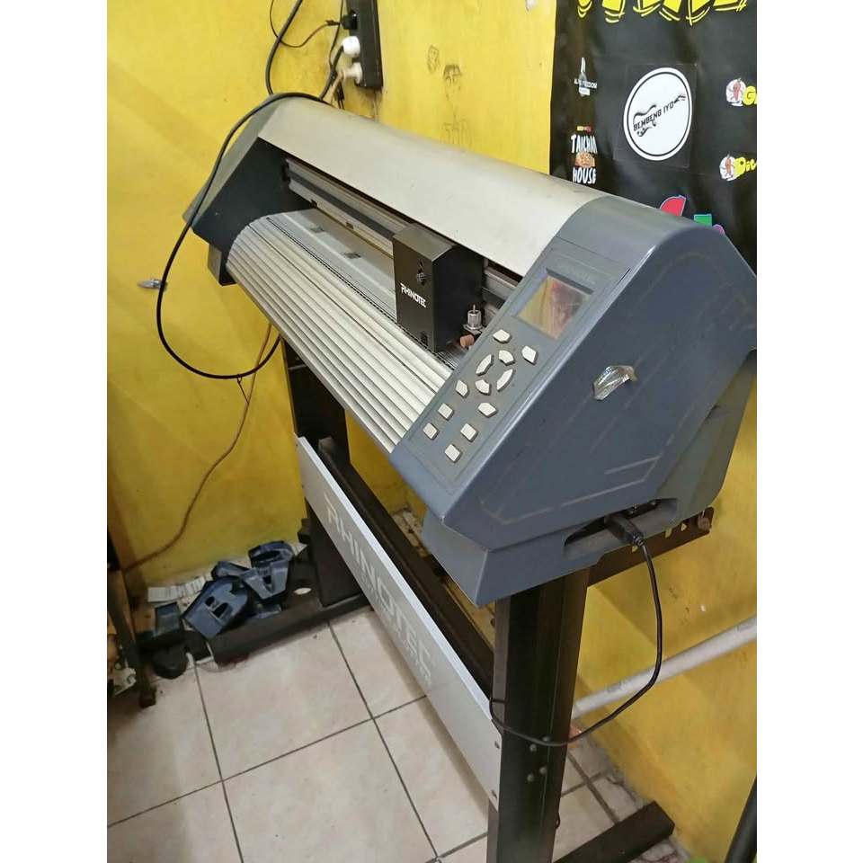 Masin Cutting Rhinotech RC60 bekas NOMINUS