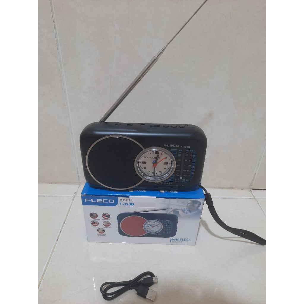 Fleco F-323B Radio Bluetooth Radio Jam Radio Wireless MP3 FM AM / Radio Original Fleco + Senter
