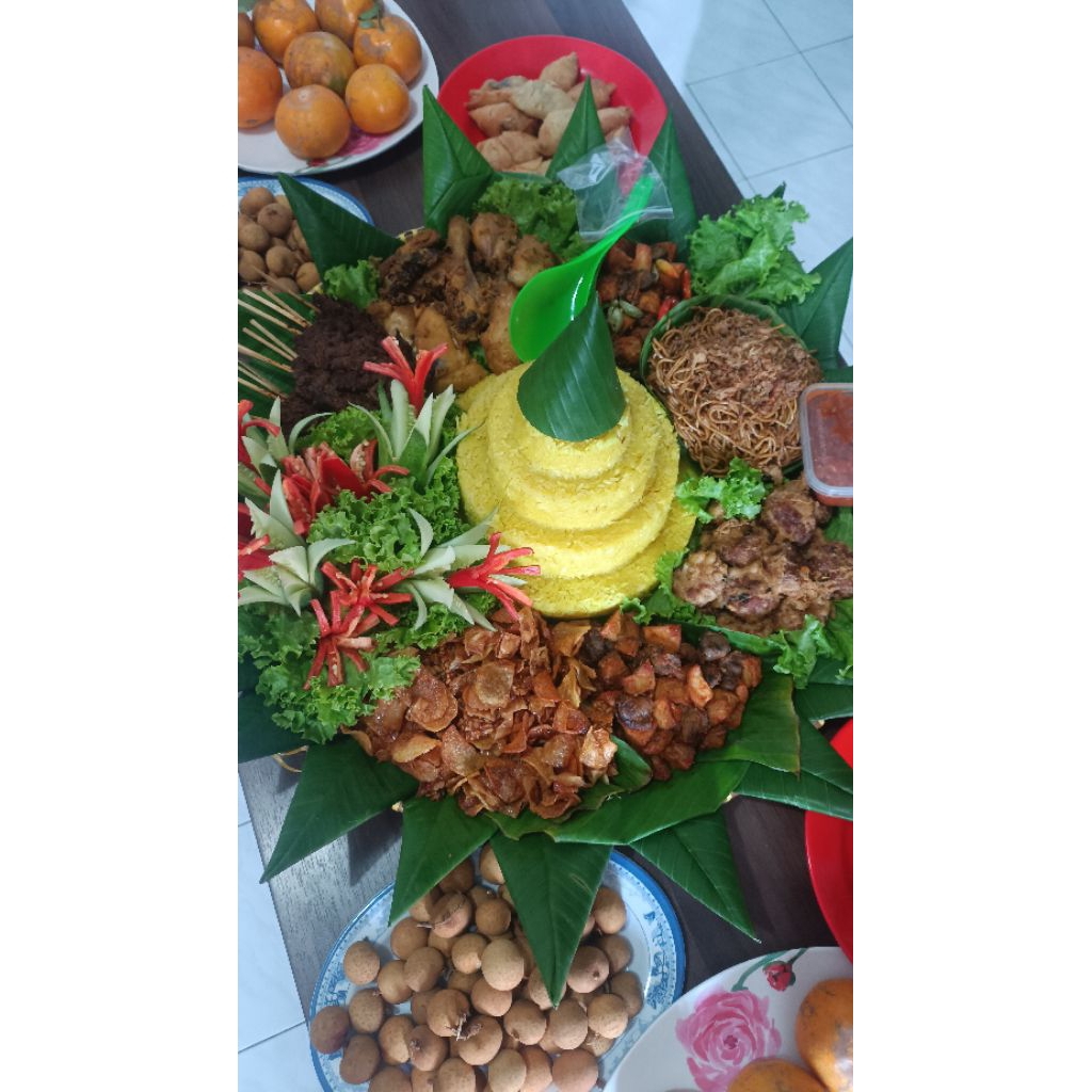 

nasi tumpeng premium