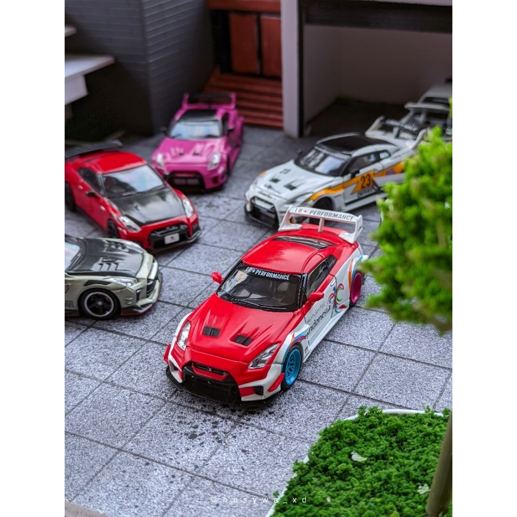 Mini GT Nissan R35 Wonderful Indonesia no384