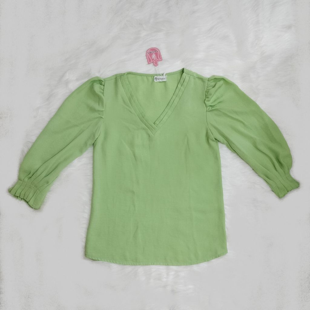 Atasan Lengan Panjang Wanita Atasan Bangkok Wanita Atasan BKK Wanita Atasan Lengan Panjang Bangkok W