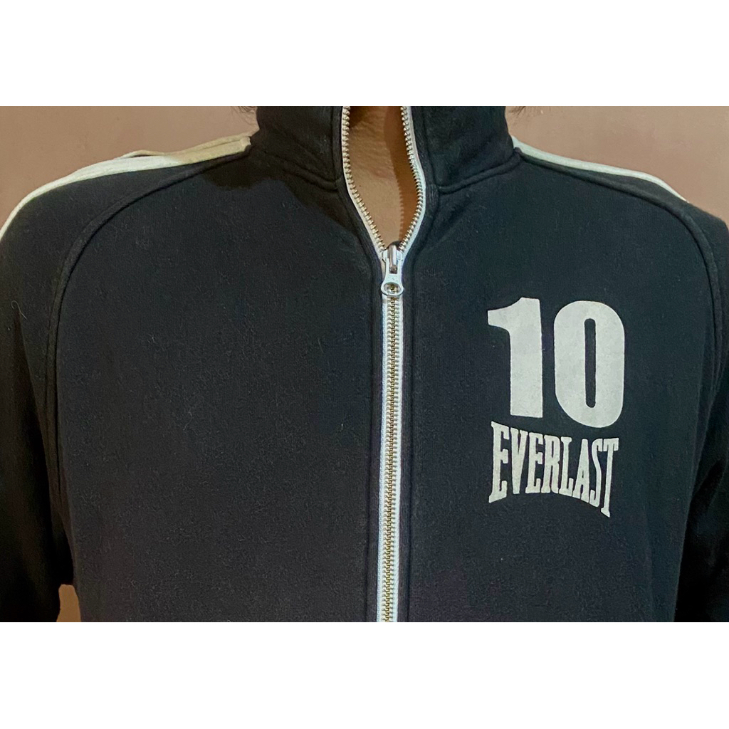 jaket tracktop Everlast legendary brand