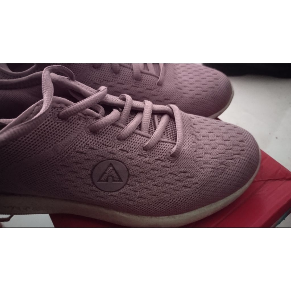 Airwalk sepatu olahraga