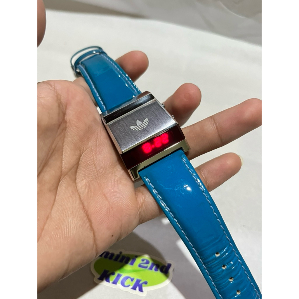 Vintage ADIDAS HSD 603 / HSD 602 LED Tank Watch