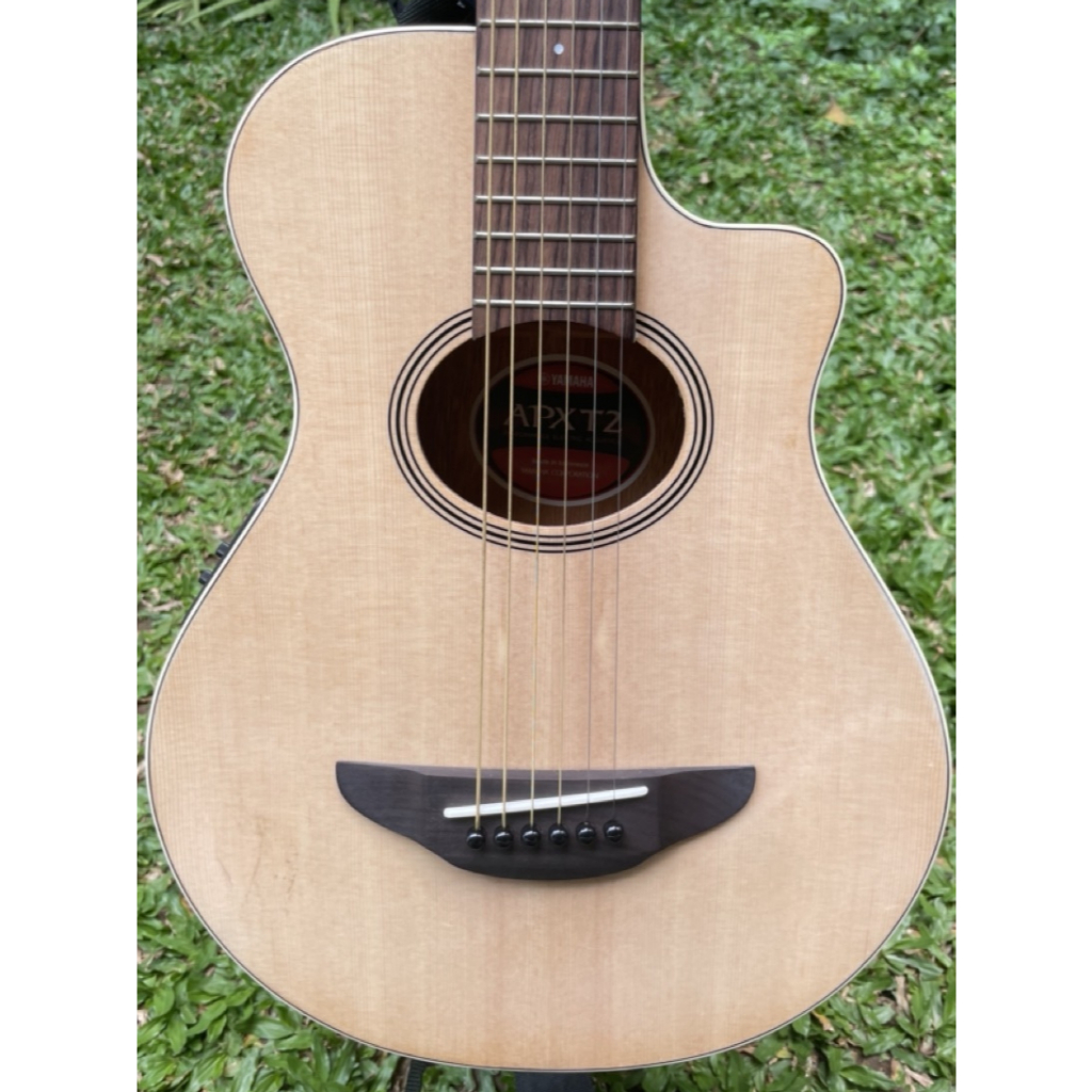 Yamaha Gitar Mini Akustik Elektrik APXT2