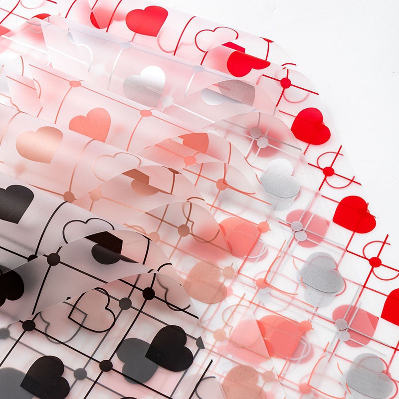 

Kertas Buket Bunga Flower Wrapping Bening Transparan Motif Full Love Plastik OPP Cellophane Bouquet Florist KB6104