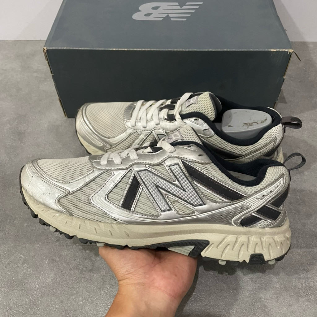 New Balance 410v5 Cream (100% Authenthic) #S33