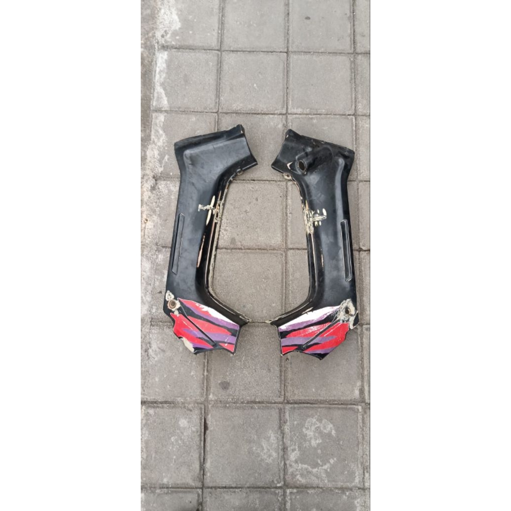 Sayap Dalam Kepangan Leksil Yamaha  Force One ORIGINAL second.