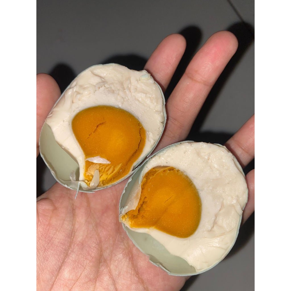 

TELUR ASIN MASIR KHAS BREBES