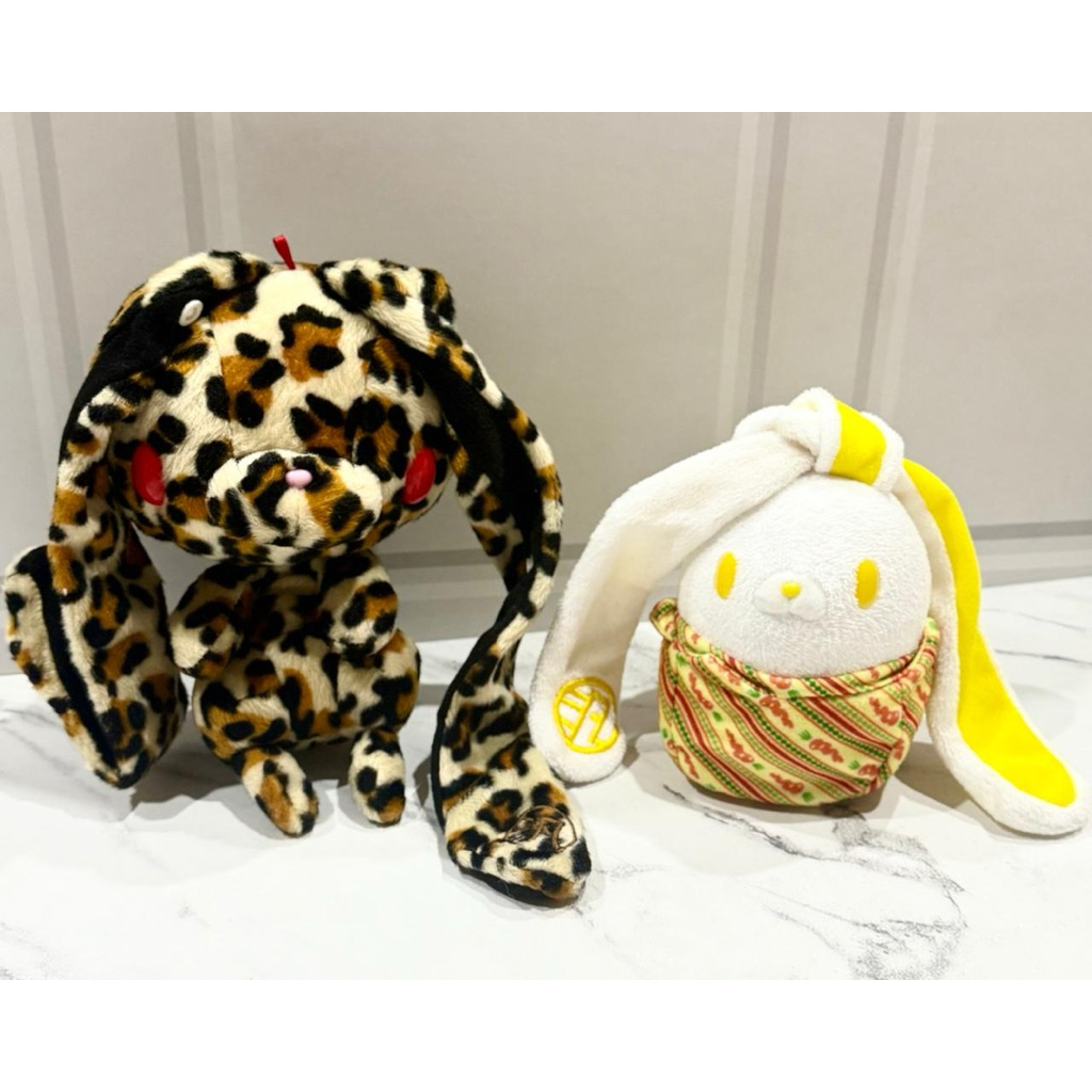 Boneka Plushie Dompet Gloomy Bunny Leopard & Boneka Plushie Ganci Gloomy Bunny Bedong GP