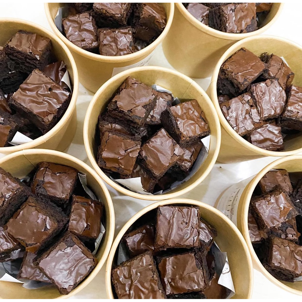 

CHOCOLATE BROWNIES JAR / BROWNIES BUCKET 150GR
