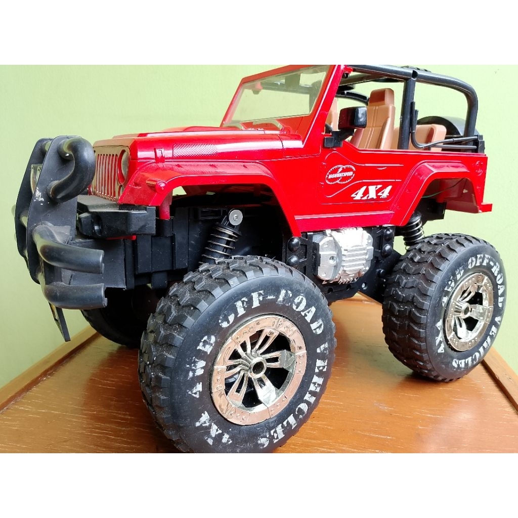 | MAINAN | MOBIL RC 1:10 | OFF-ROAD 4X4 |