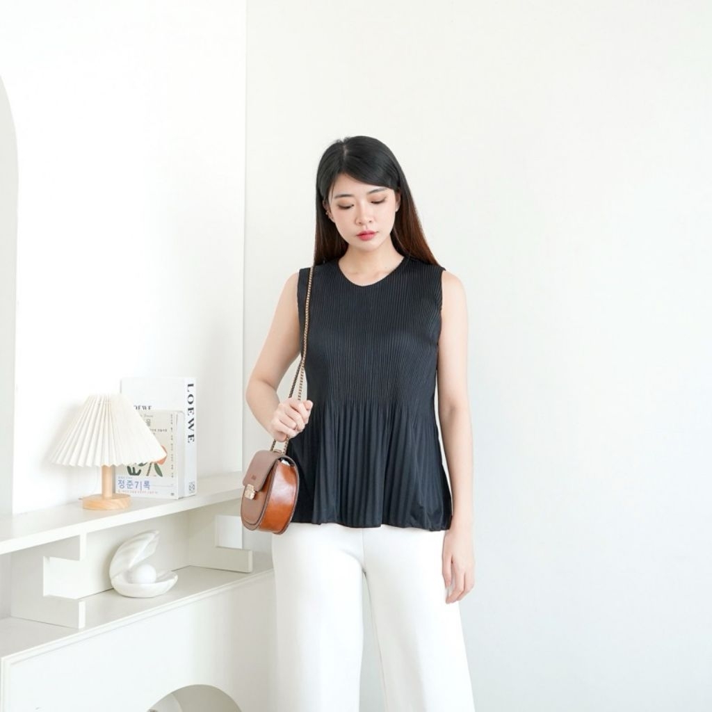 Atasan Plisket Lidi Cabang Tanpa Lengan / Baju Plisket  / Tanktop Plisket / Pleated Top