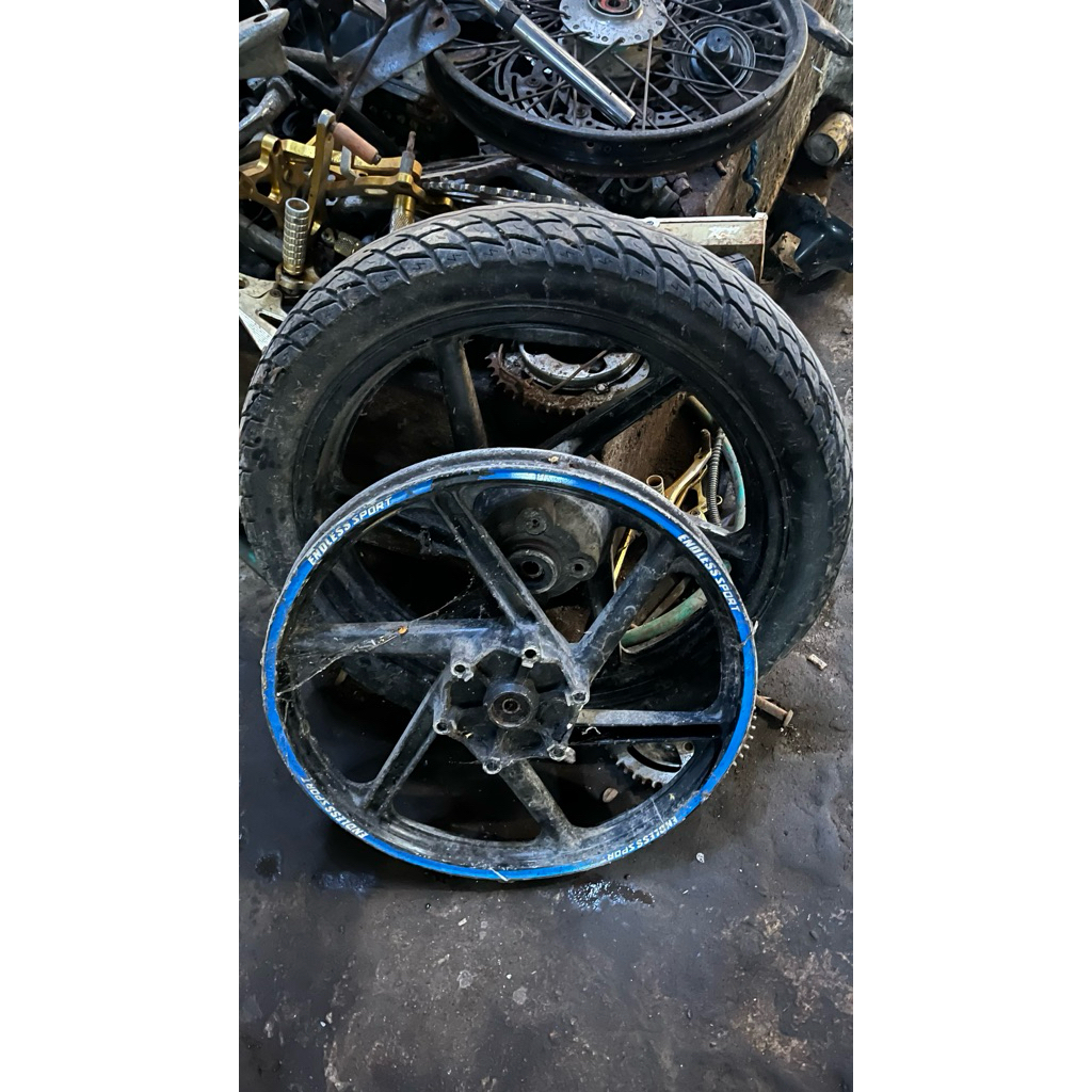 velg original copotan megapro primus