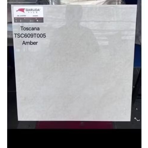 Granit lantai Glossy 60x60 Amber Toscana - Garuda tile