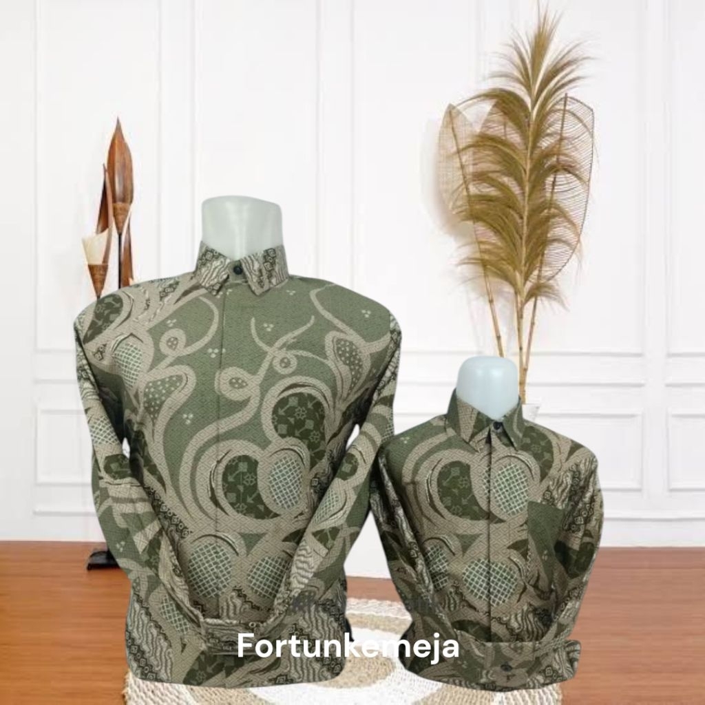 11 Batik couple ayah anak hijau sage lengan panjang-batik hijau sage-baju batik couple ayah anak