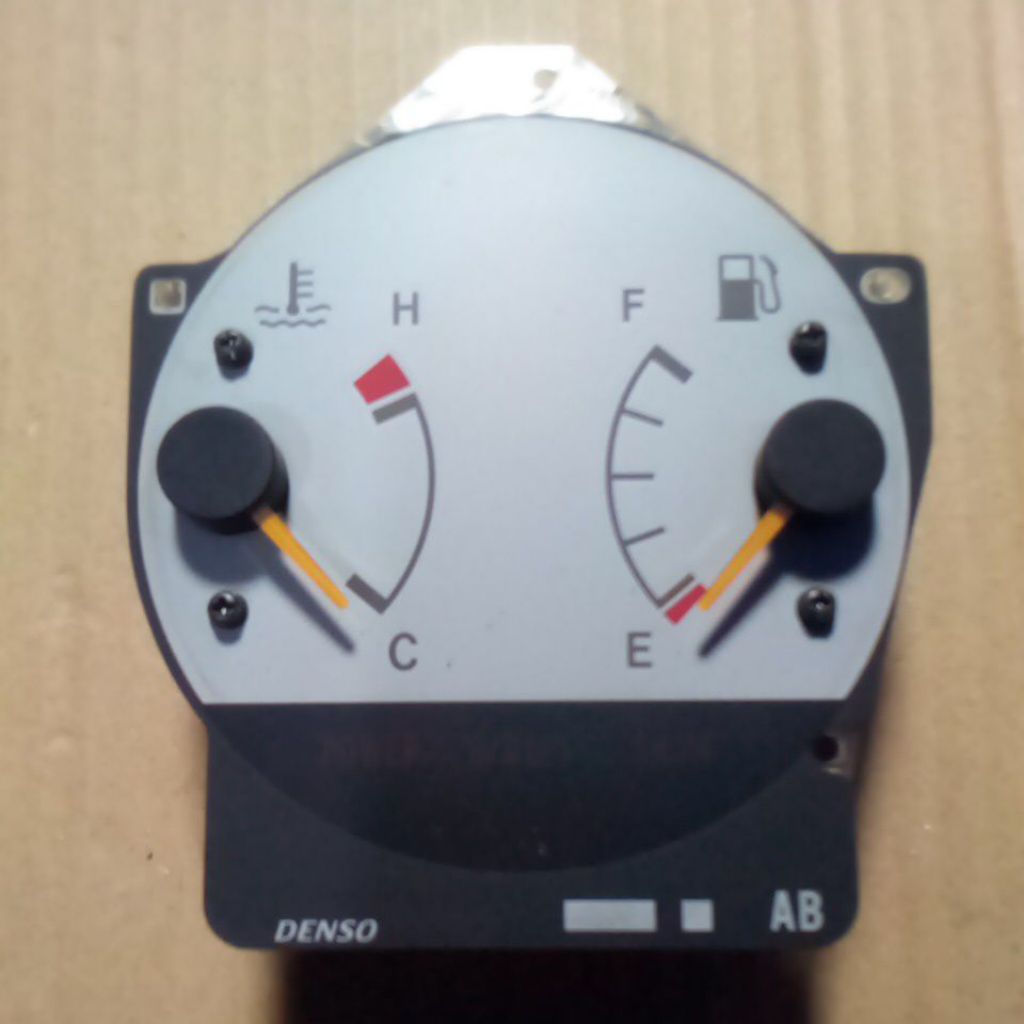 Amper bensin dan temperatur Suzuki Baleno