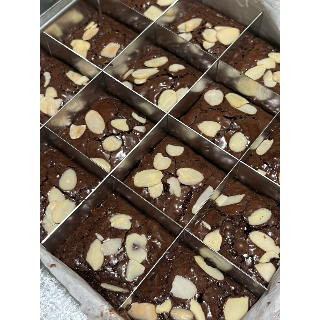 

brownies fudgy mini ekonomis isi 10 cup