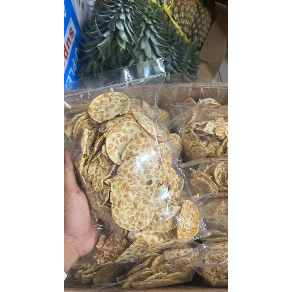 

Keripik Tempe Sagu – 250 gr | Renyah, Gurih, dan Bikin Nagih!