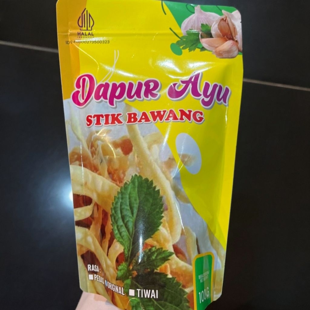 

Stik Bawang Dapur Ayu – Snack Tradisional Kalimantan