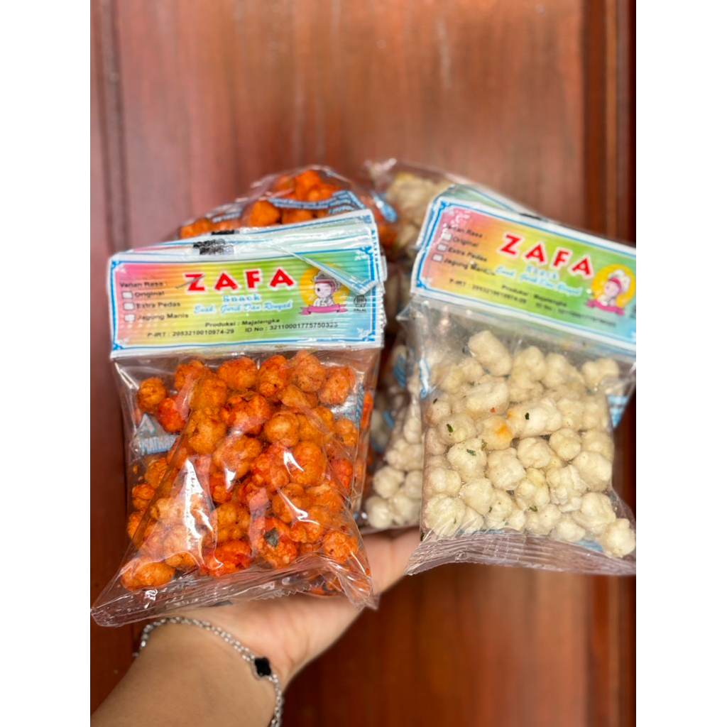 

Pilus cikur pedas & ori daun jeruk isi 5pcs | (Snack camilan murah organik| Gurih | Renyah | Pedas | Camilan | Asin | Rasa pedas)