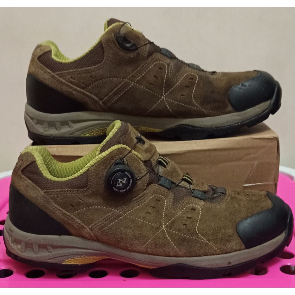 sepatu second outdoor CAMPLINE size 41 boa system
