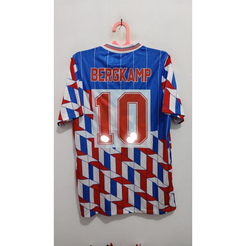 jersey retro Ajax Bergkamp size M L
