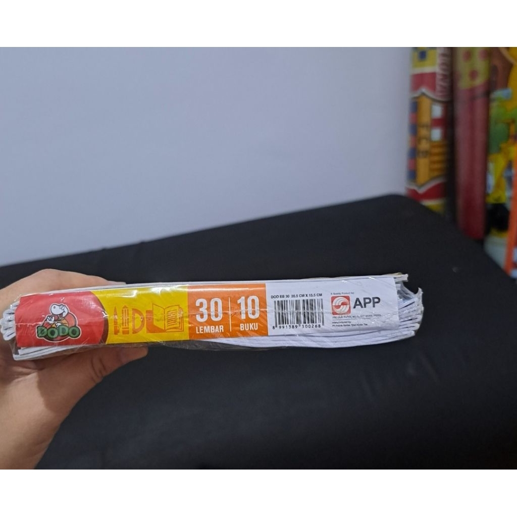 

Buku tulis merk Dodo