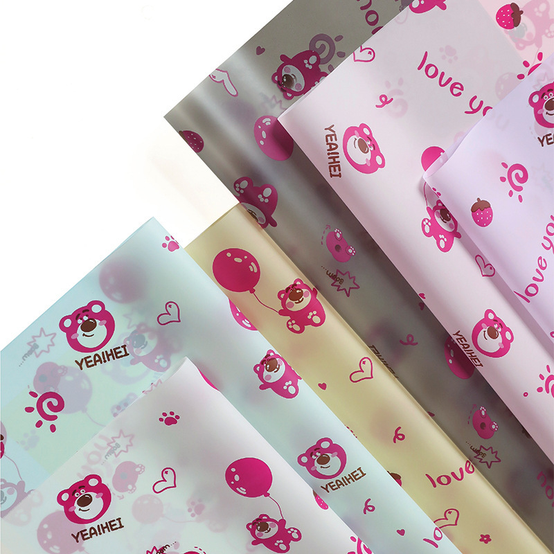 

Kertas Buket Bunga Kado Motif Karakter Kartun Anak Lotso Lucu Cellophane Paper Florist Waterproof KB84