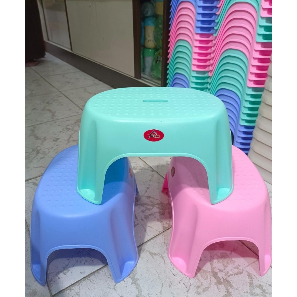 Bangku Jongkok Alexish / Bangku Jongkok Premium