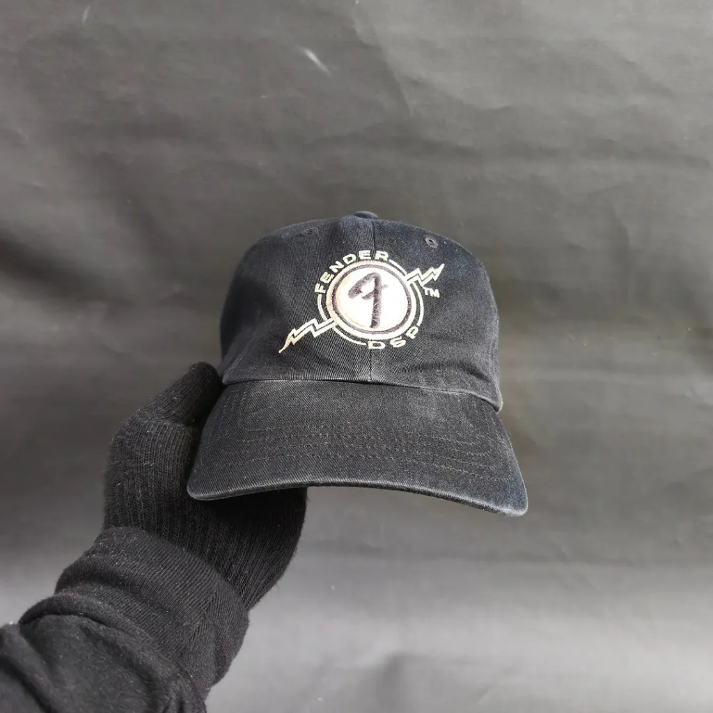 Topi Simple Cap Unisex Pria Wantia FENDER Hitam