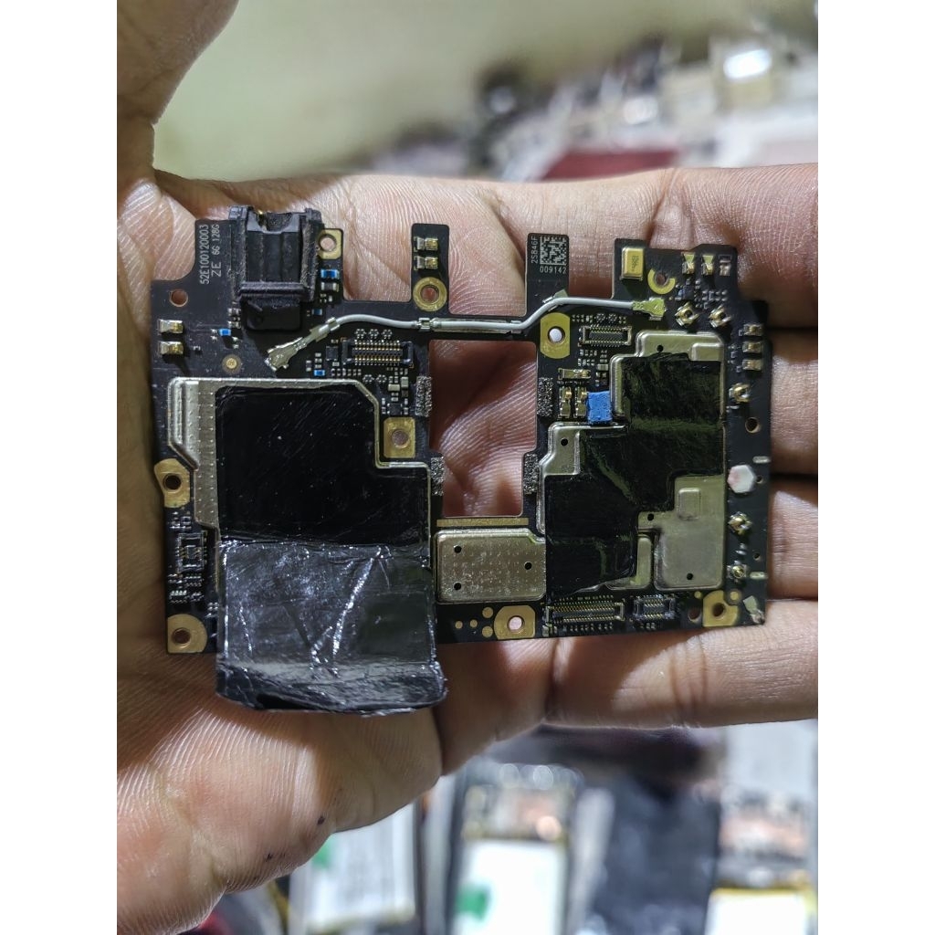 MESIN POCO F1 MATI MATOT MULUS PERAWAN