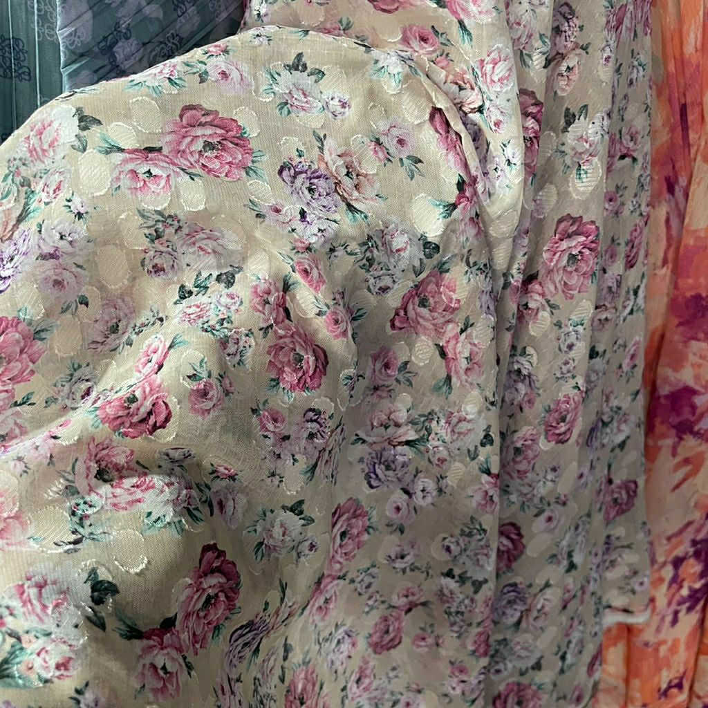 KAIN SIFON RUBIAH MOTIF BUNGA - SIFON URAGIRI MOTIF BUNGA SISA GARMENT - KAIN SIFON MOTIF BUNGA