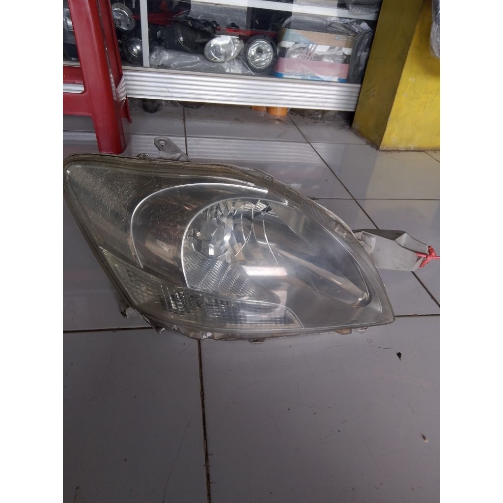 Lampu depan Vios gen 2 bohlam hide(kanan)