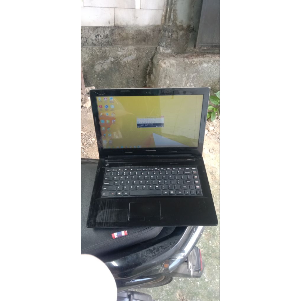 Laptop Lenovo G40 70 core i3 gen 4