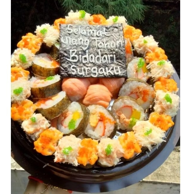 Small Sushi Cake