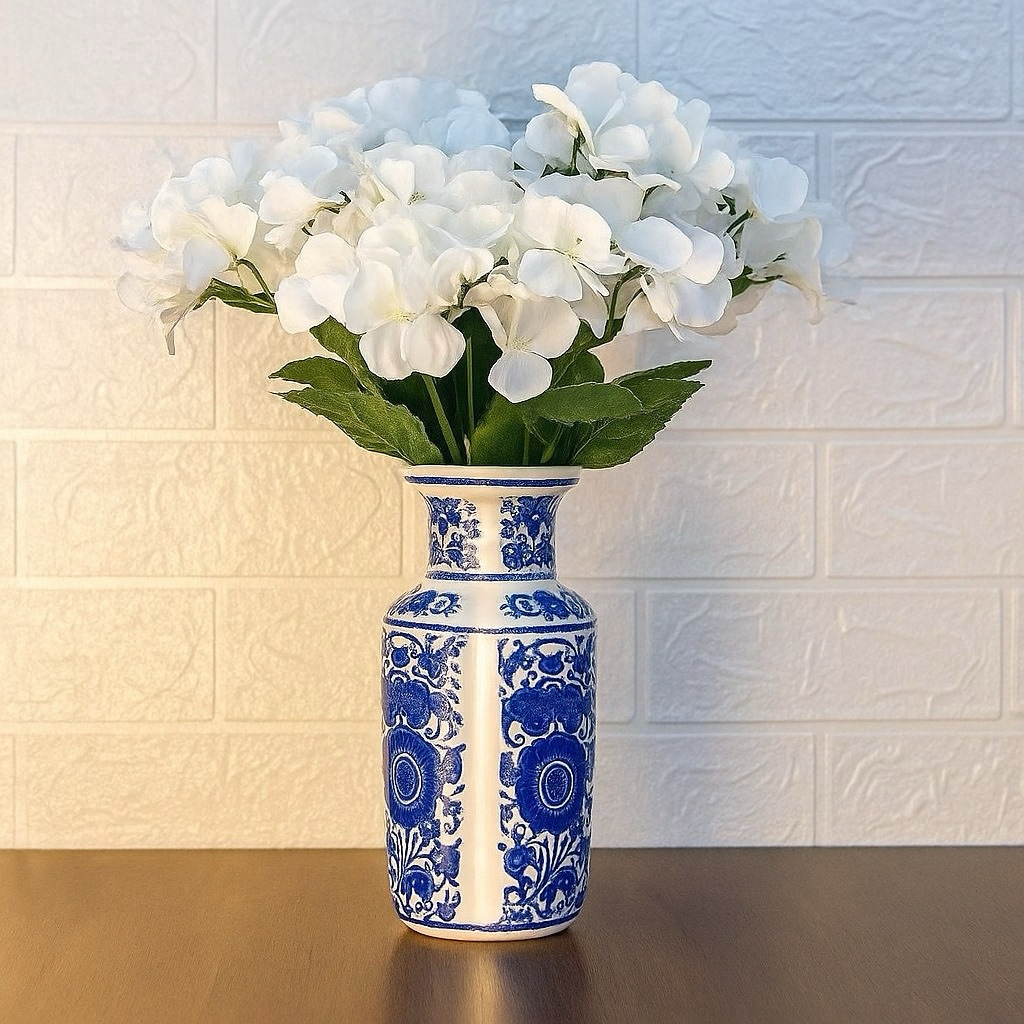 Vas Keramik Minimalis Hiasan Meja dan Ruangan