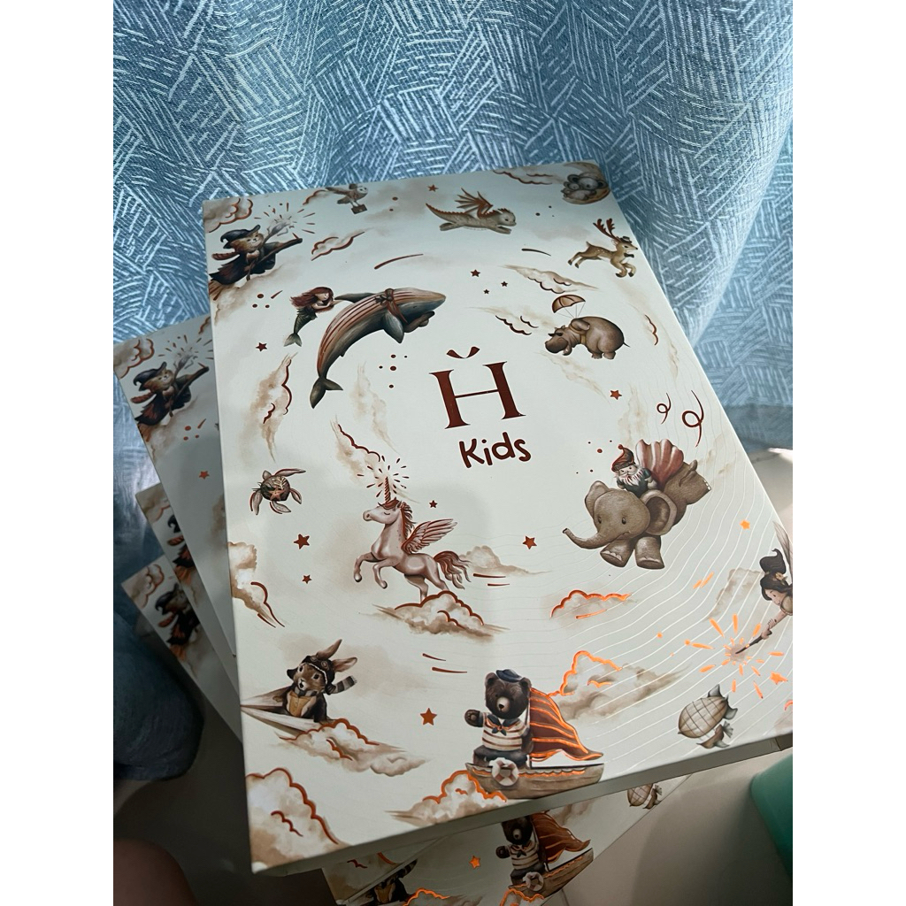 

Souvenir Birthday Snack Baby Hampers