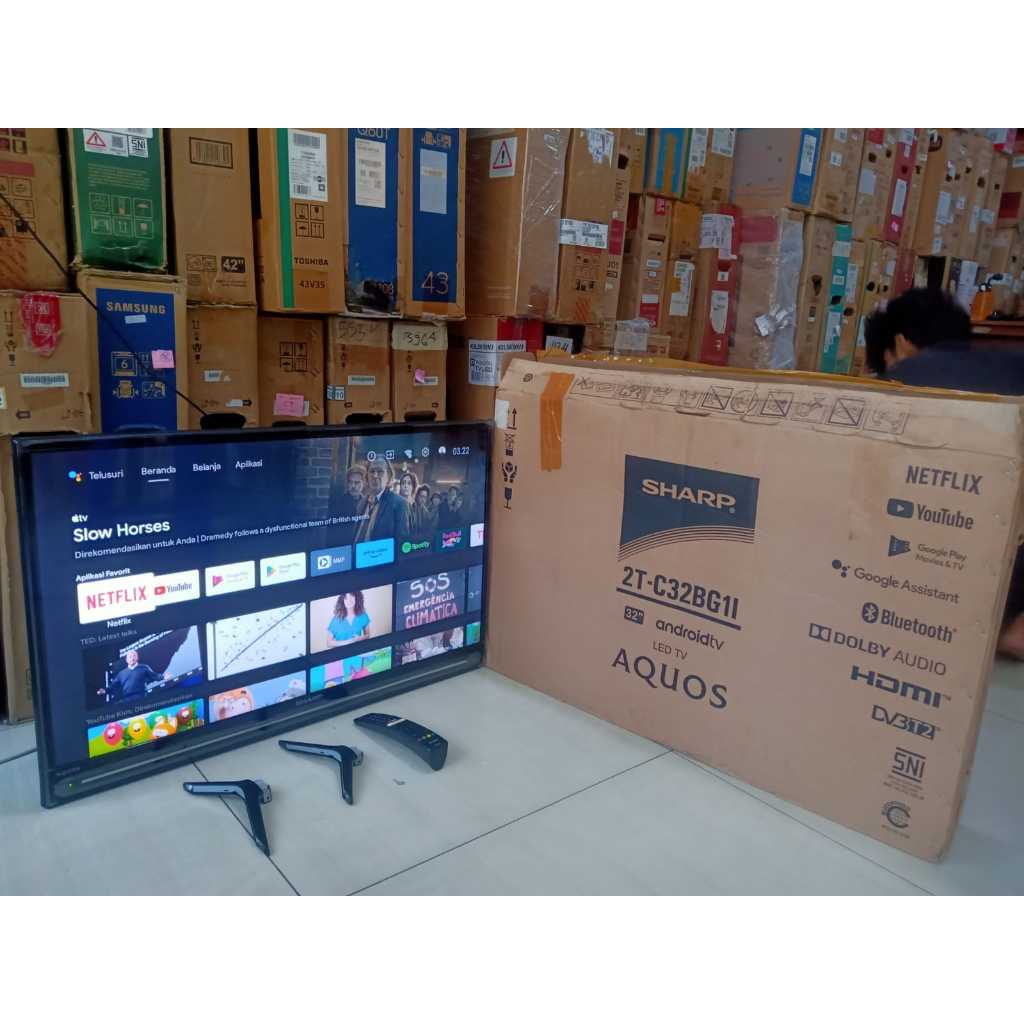 [+free packing kayu] Led TV Sharp 32 Inch Android TV HD Youtube Wifi Netflix Dll Kondisi bekas seper