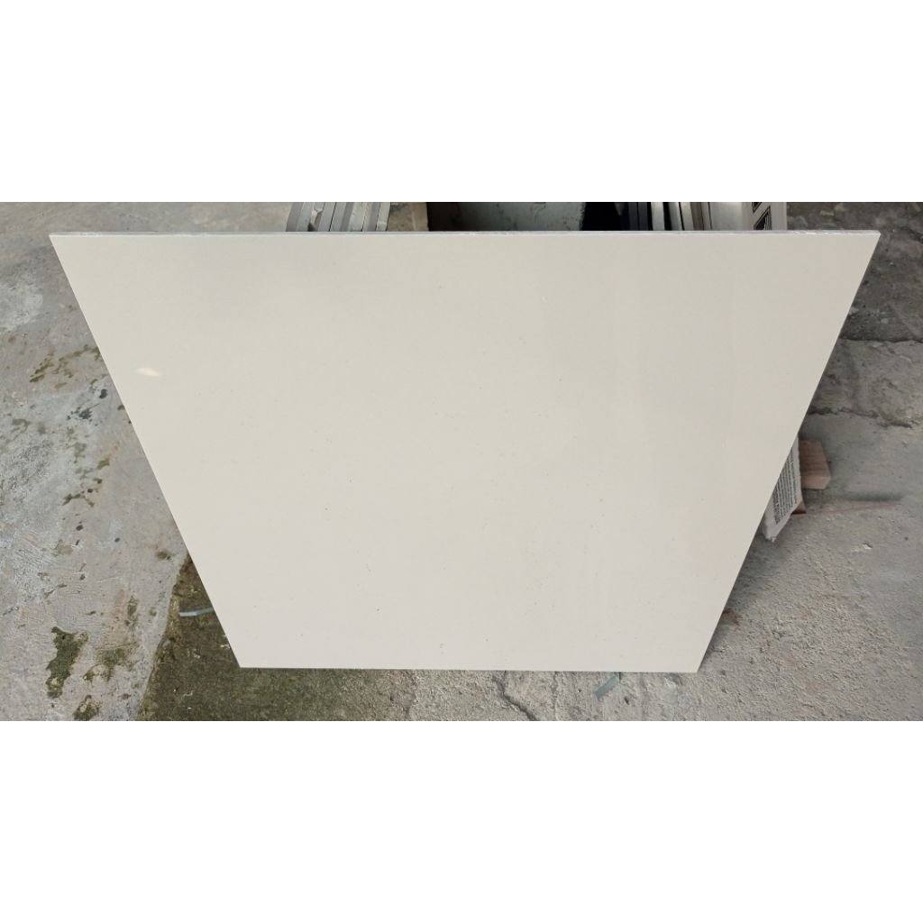 granit crem polos 60x60