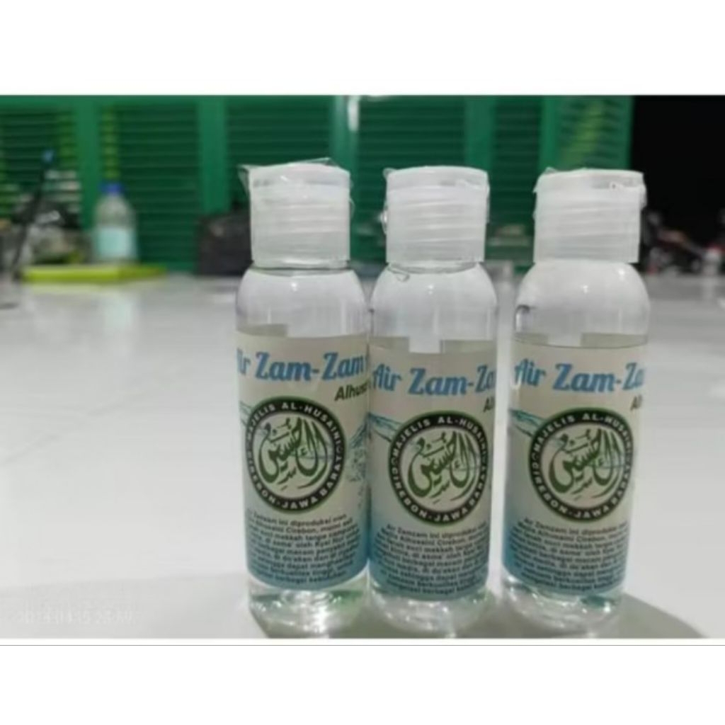 

3pcs air zamzam alhusaini 100 ml