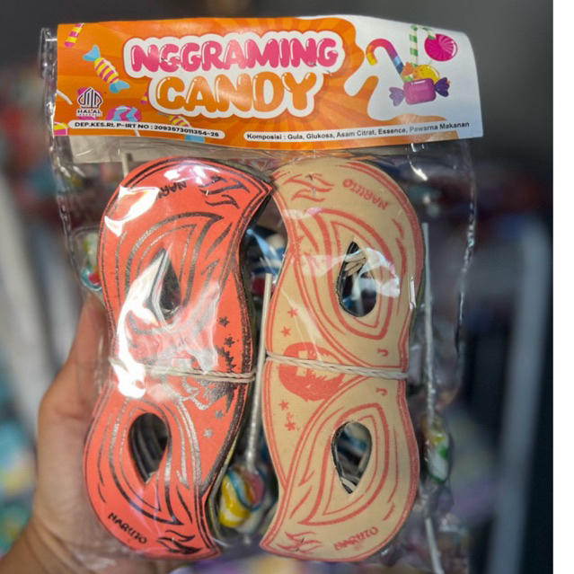 

PERMEN BERHADIAH TOPENG ISI 20 GROSIR MURAH