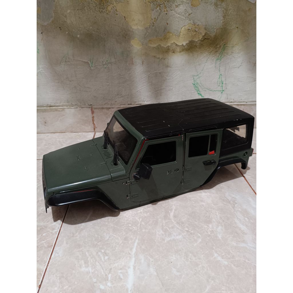 Hard Body RC 1/10 WB 313