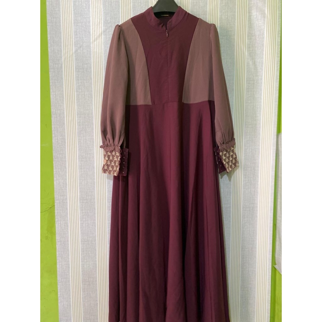 Preloved Aden Hijab Lady dhara