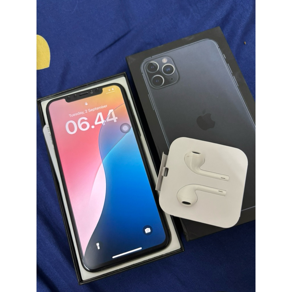 iPhone 11 Pro Max Inter 256GB – Baterai Baru + LCD Baru – Fullset