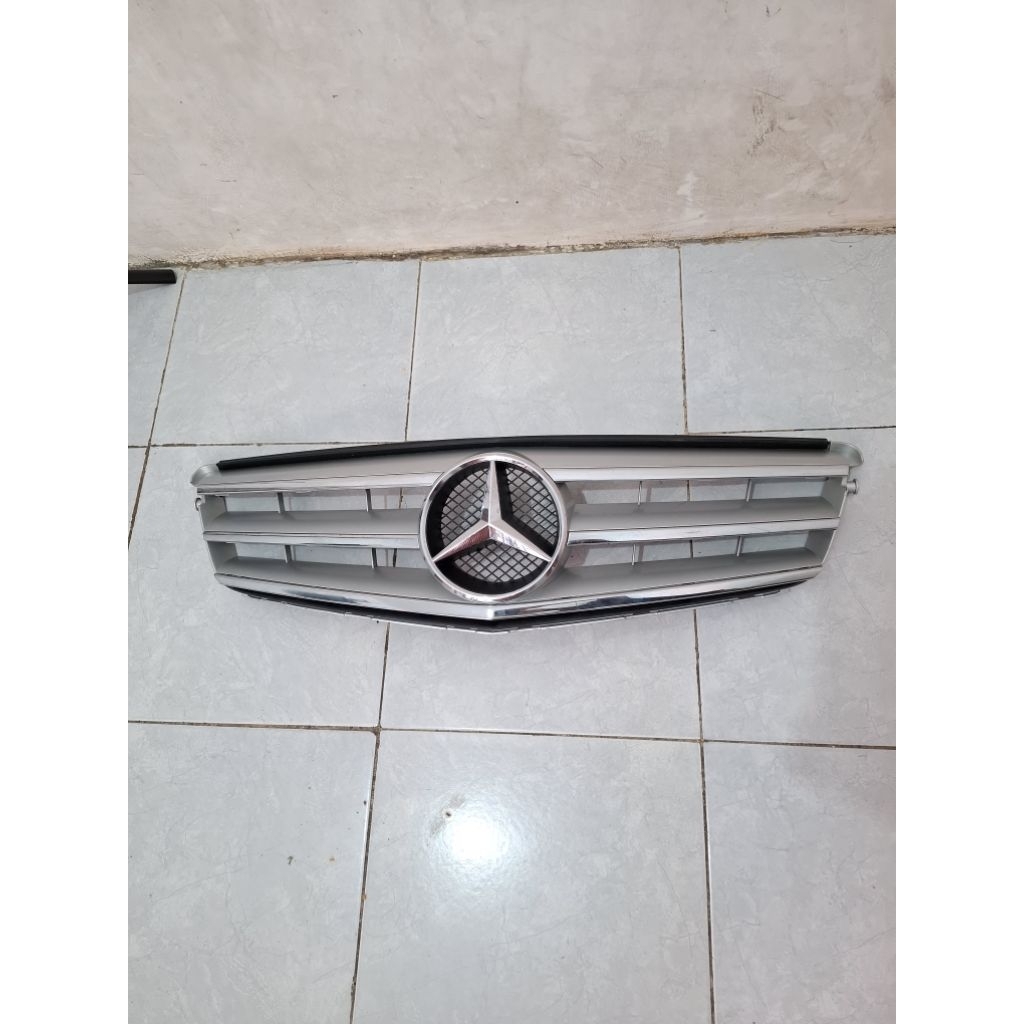grill mercedez benz W204 C200 C250 C280 C300 original