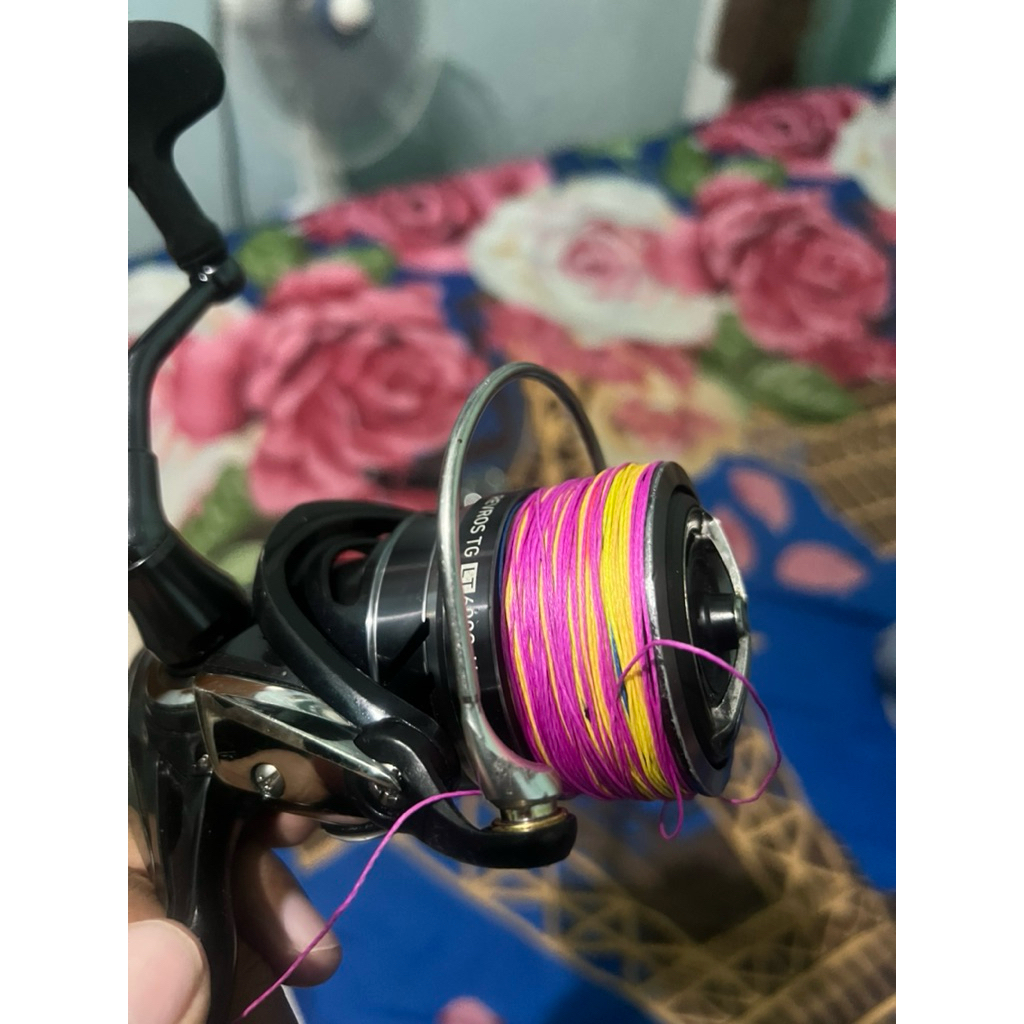 reel pancing Daiwa Revros 6000, kondisi second tapi masih normal