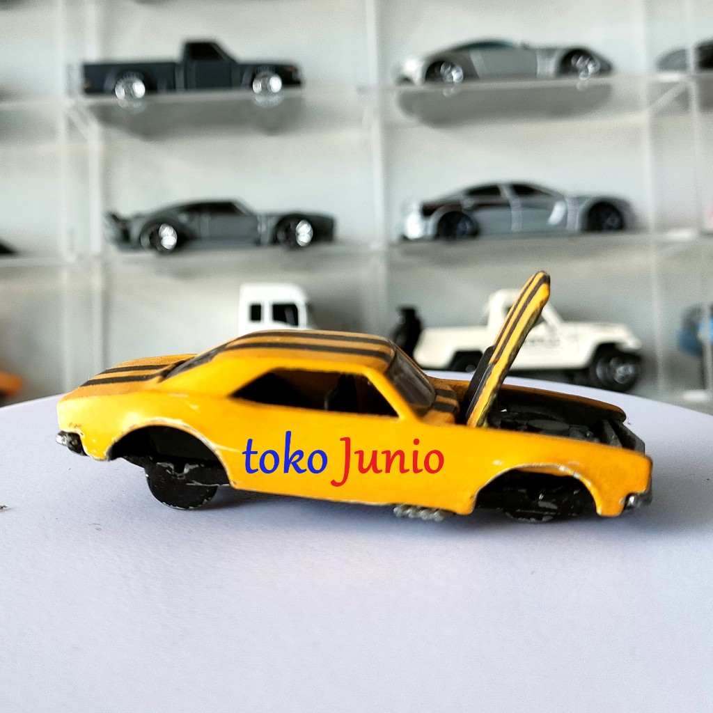 Hotwheels 67 Camaro Open Hood Loose