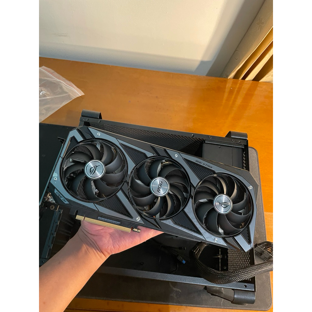 VGA ASUS ROG STRIX RTX 3060 OC 12GB